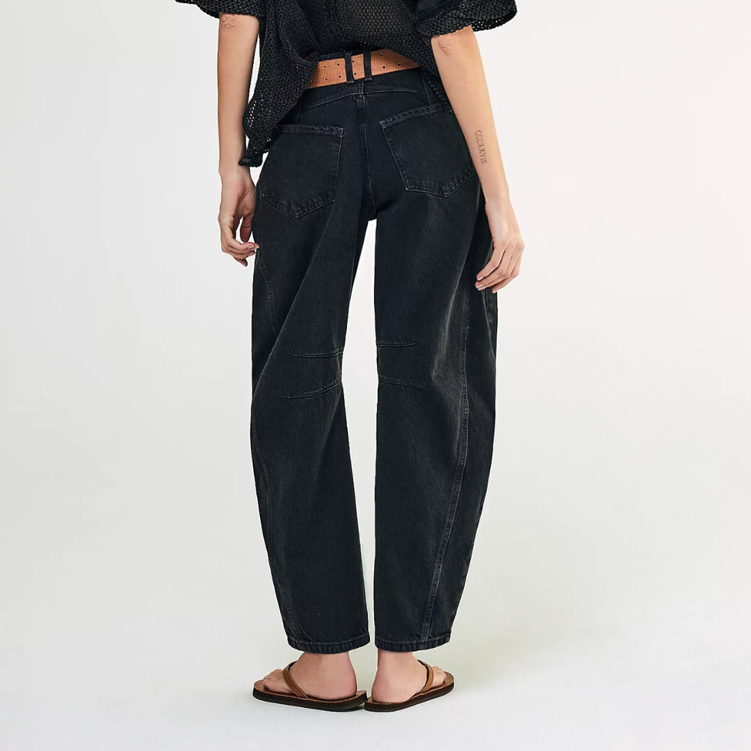 Straight Leg Jeans voor Dames – Losse Pasvorm, Tijdloze Look