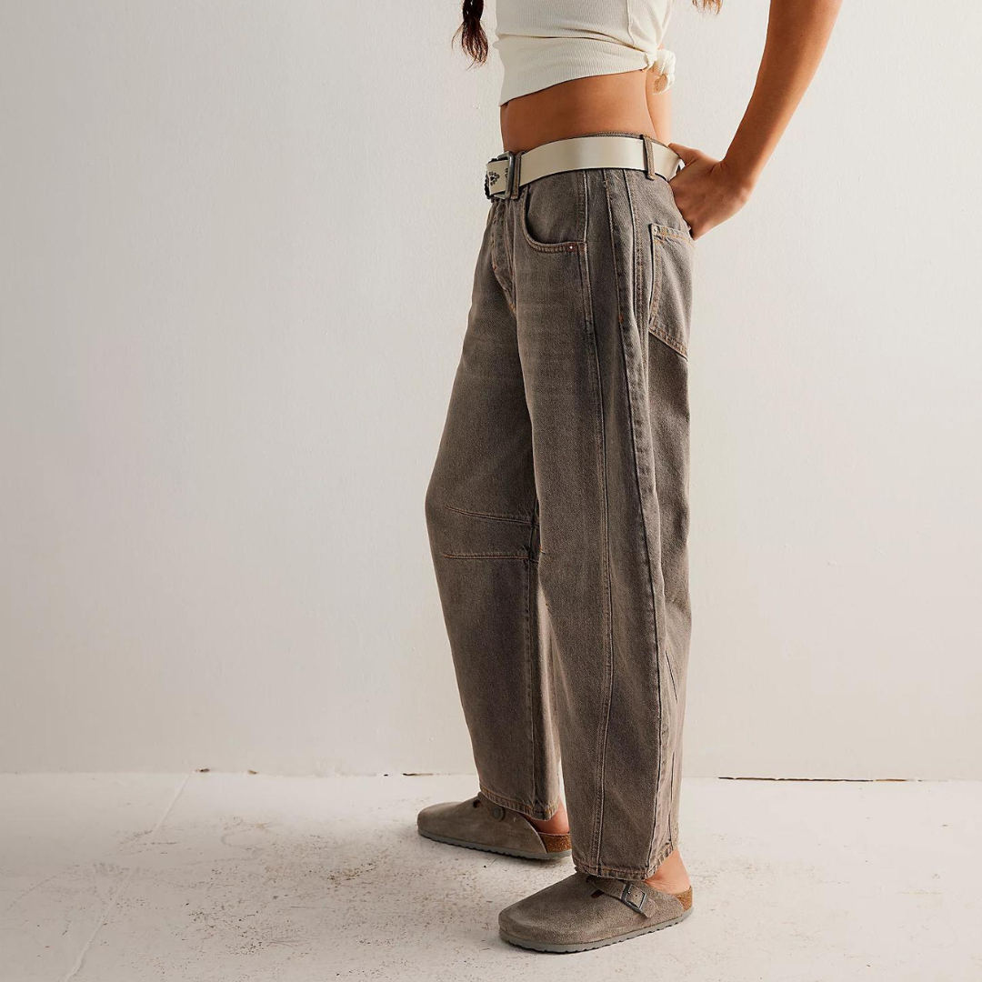 Straight Leg Jeans voor Dames – Losse Pasvorm, Tijdloze Look