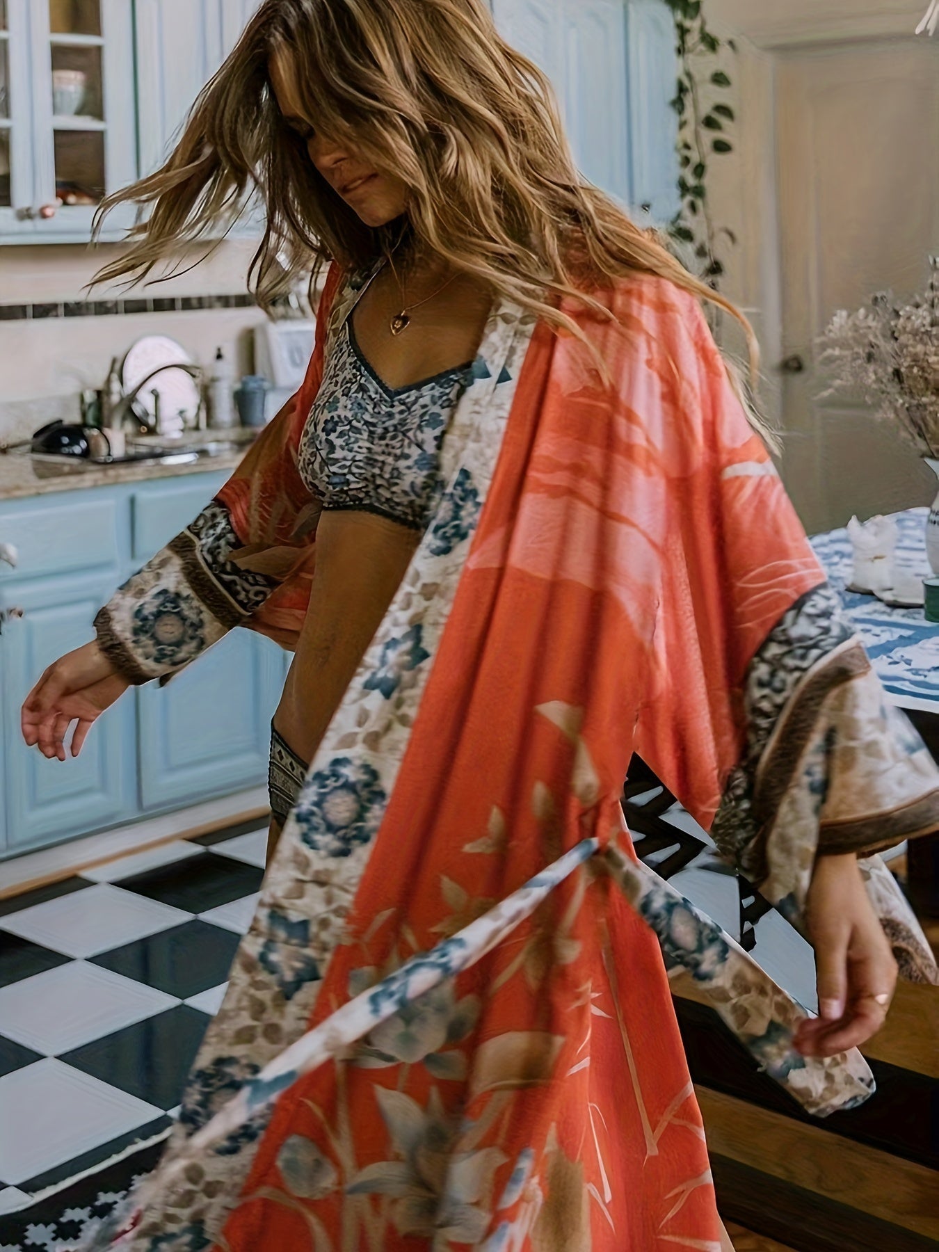 Lange Dames Kimono met Bloemenprint – Licht en Elegant