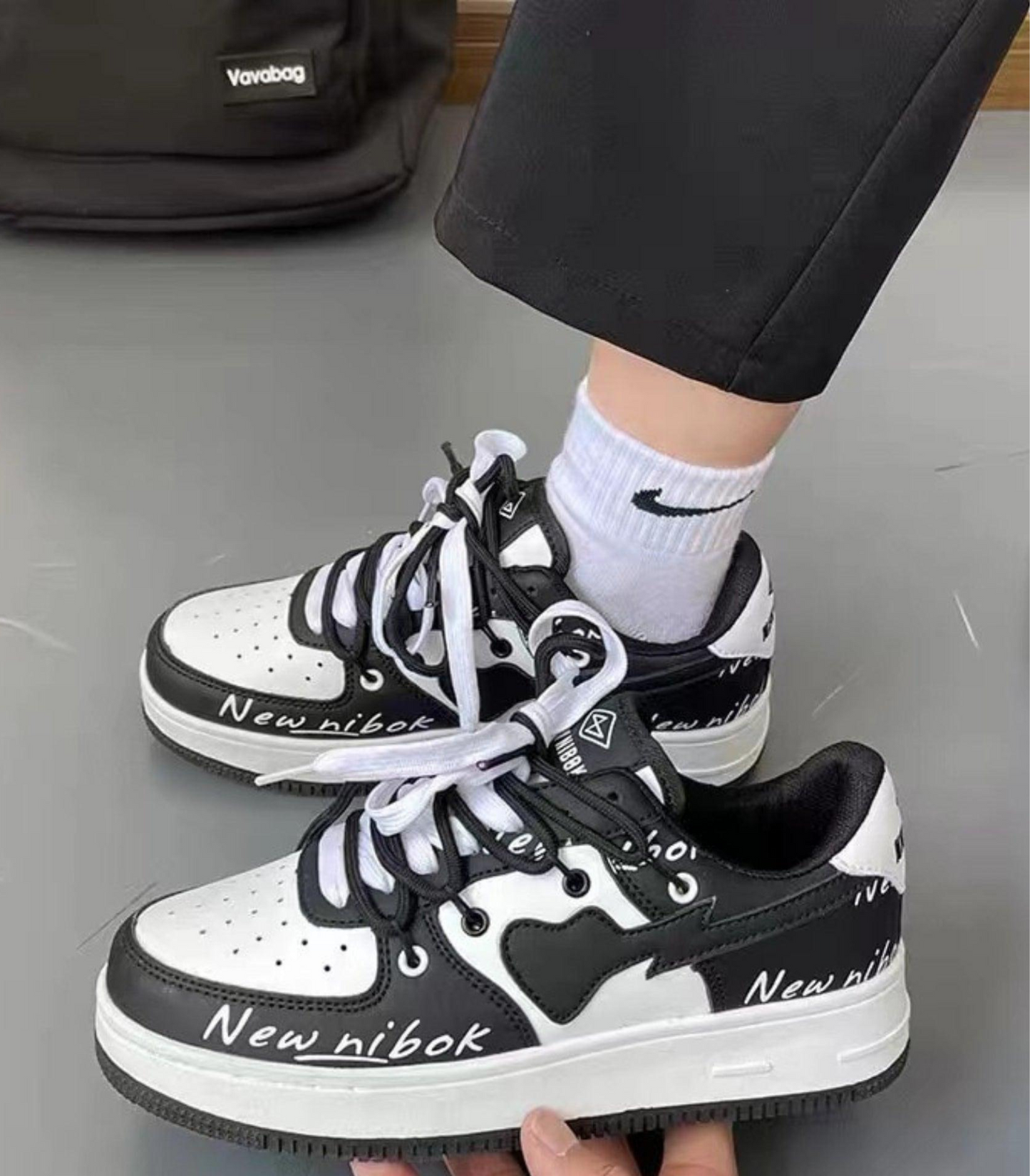 Sneakers met Hartdetail – Comfort en Stijl in Eén