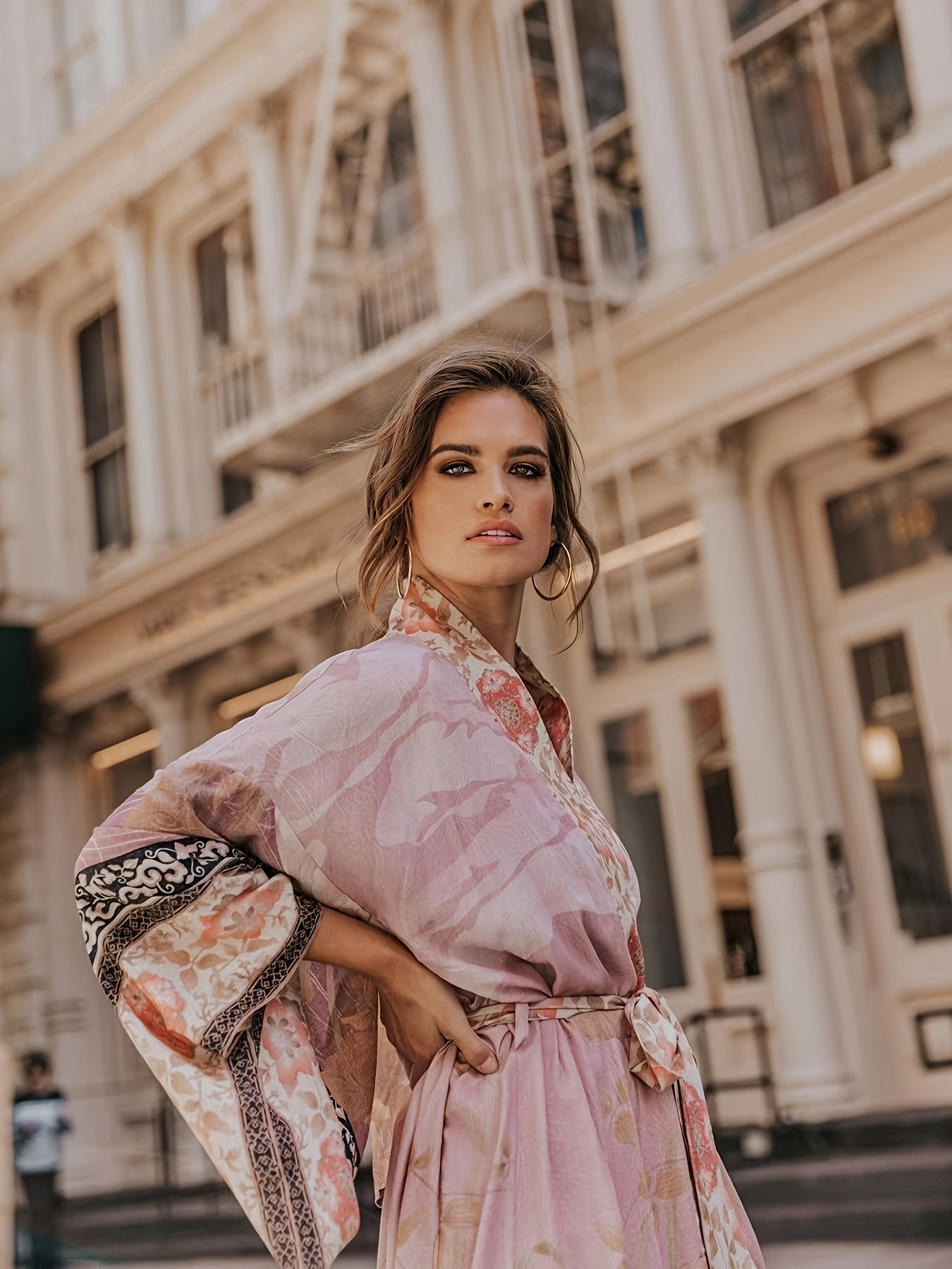 Lange Dames Kimono met Bloemenprint – Licht en Elegant