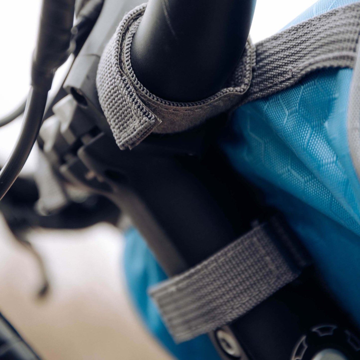 Waterdichte Touchscreen Fietstas – Compact, Stevig & Smartphonevriendelijk