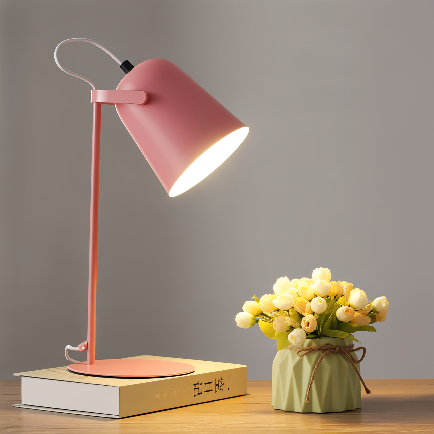 Scandinavische Gele Tafellamp – Minimalistisch Design
