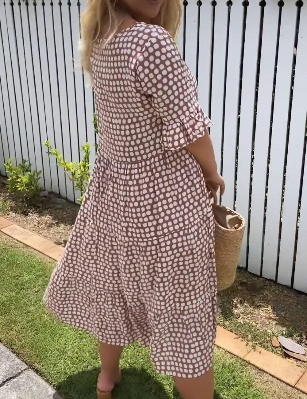 Khaki Midi Jurk Dames – Zomerjurk met Korte Mouwen en Ronde Hals