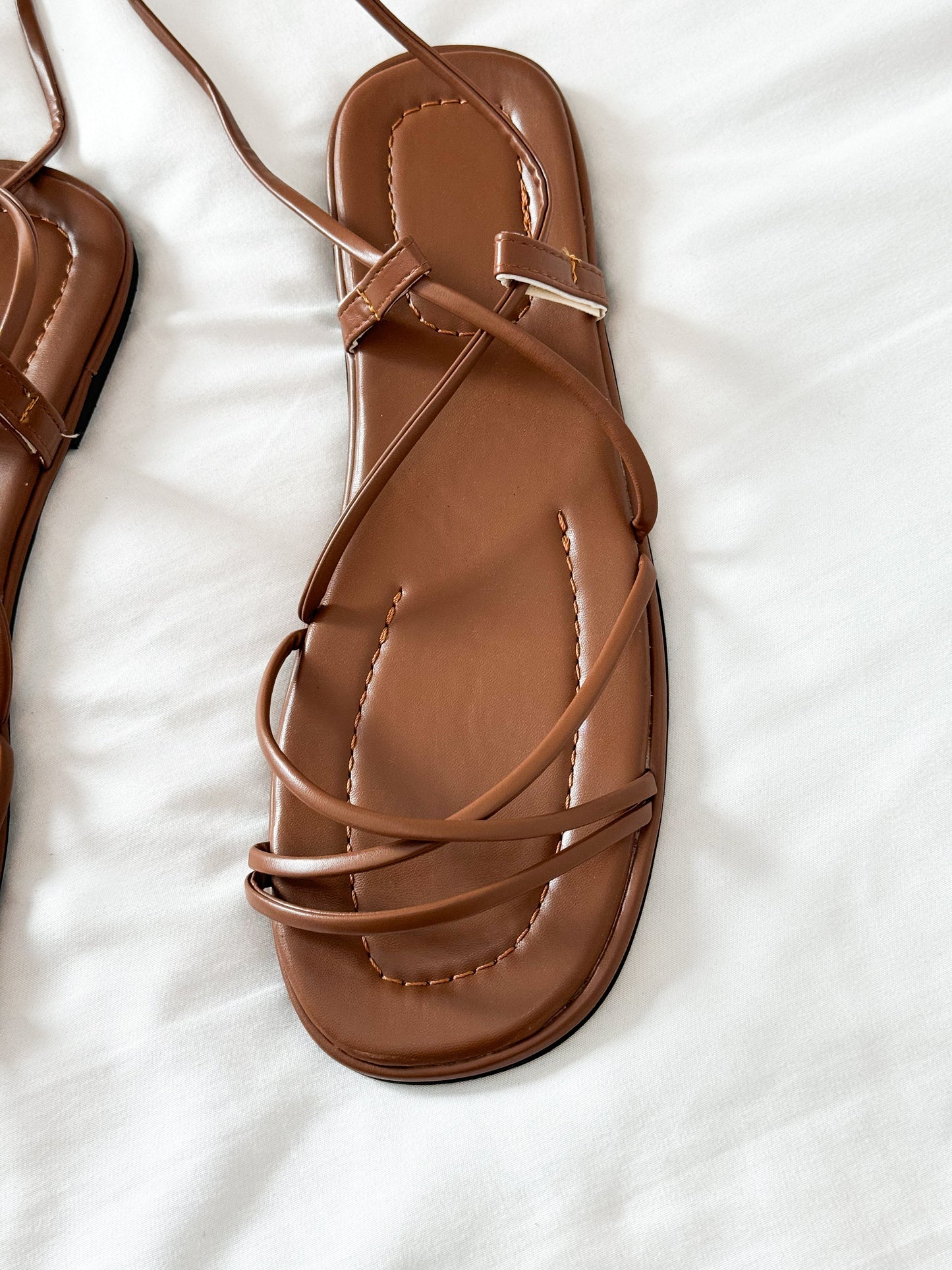 Vetersandalen met Vierkante Neus – Plat en Stijlvol