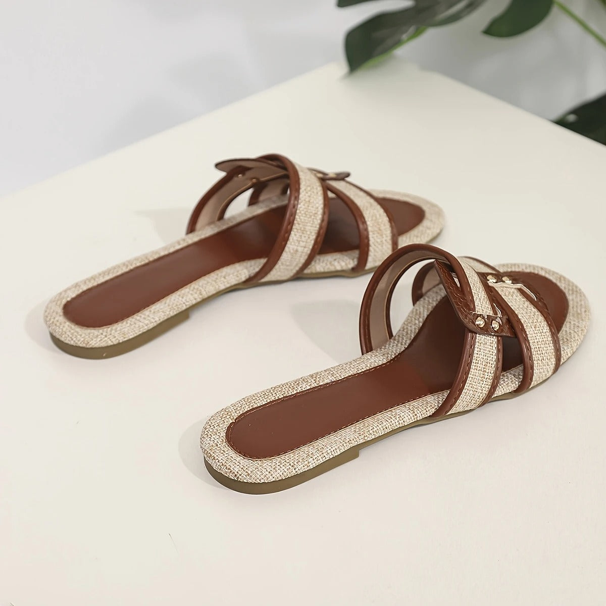Comfortabele gevlochten dames slippers – ContourTread instappers