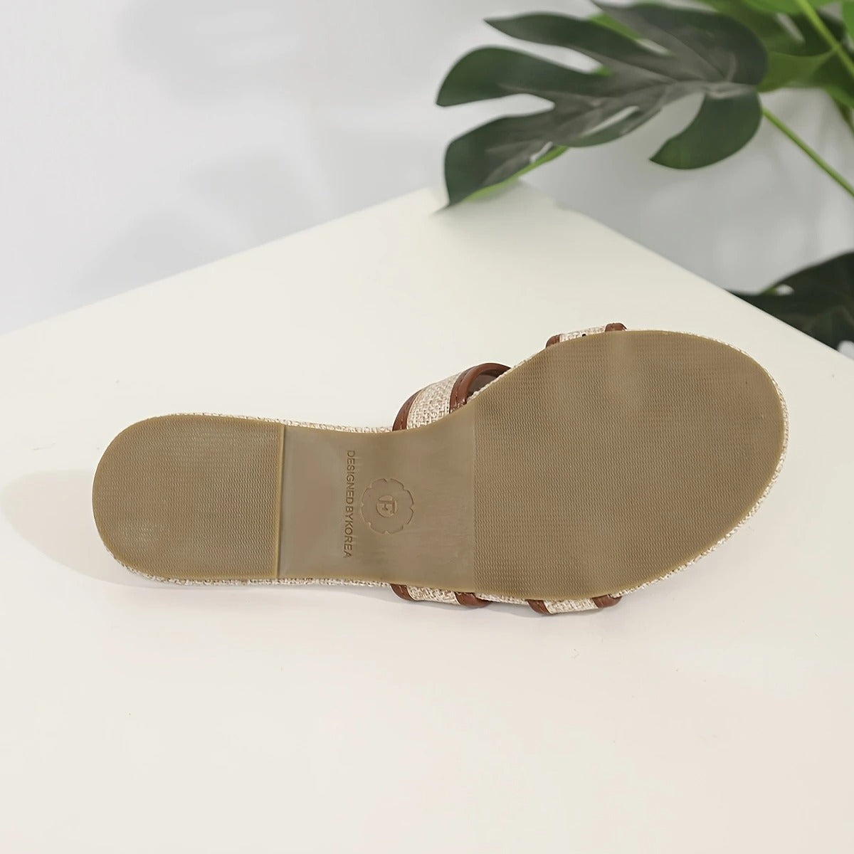 Comfortabele gevlochten dames slippers – ContourTread instappers