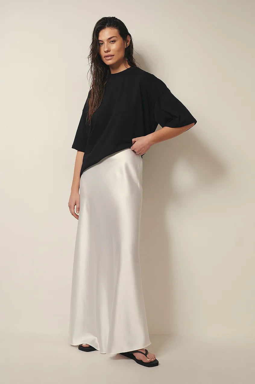 Satijnen Midirok Dames – Tijdloze Elegantie en Comfort