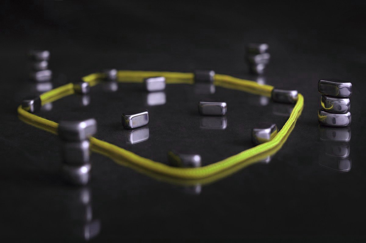 Het Ultieme Magnetische Strategiebordspel voor Slimme Spelers