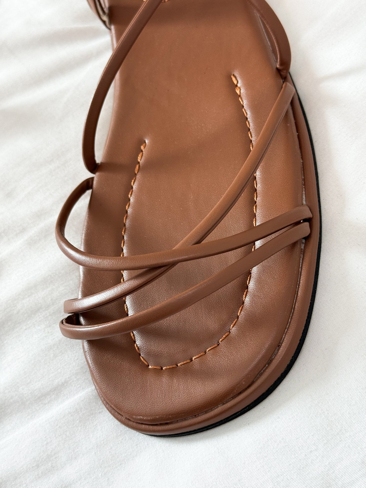 Vetersandalen met Vierkante Neus – Plat en Stijlvol