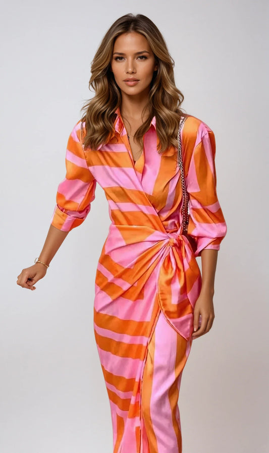 Gestreepte Wikkeljurk Dames – Levendige & Chic Zomerjurk met Tailleband